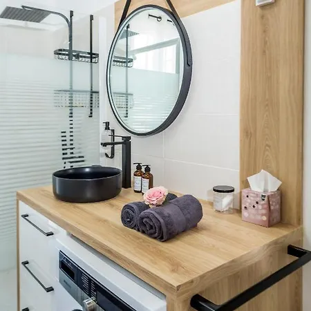 Mana - Le Manaloft, Chic Et Moderne Avec Salle Privée De Fitness En Plein Centre-ville De Rethel